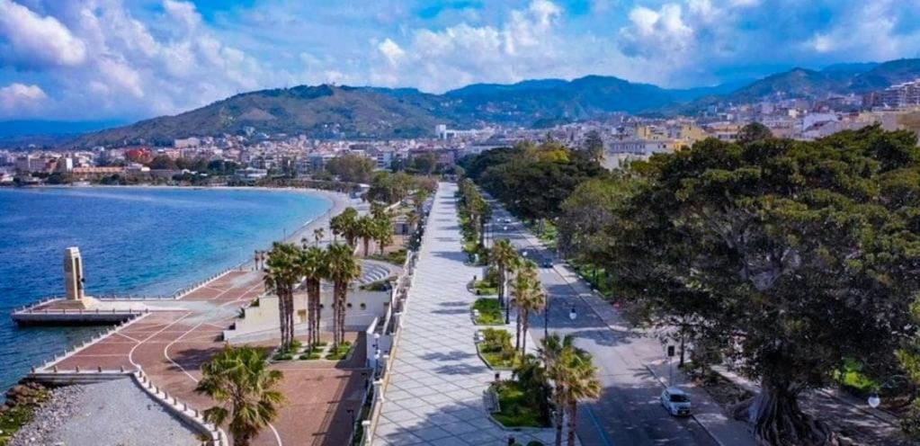 76 Avenue Suites Wi-Fi - Shuttle Reggio di Calabria Ngoại thất bức ảnh