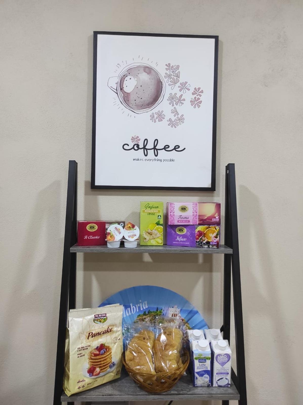 76 Avenue Suites Wi-Fi - Shuttle Reggio di Calabria Ngoại thất bức ảnh